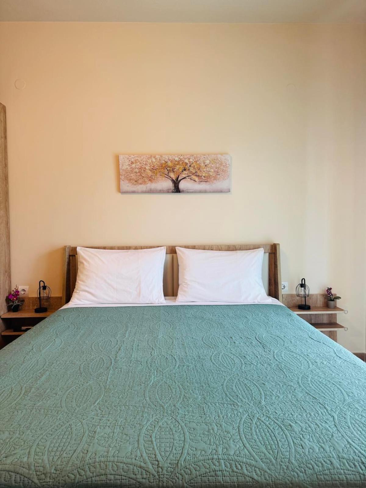 Secret Garden Guesthouse Kavála Ngoại thất bức ảnh
