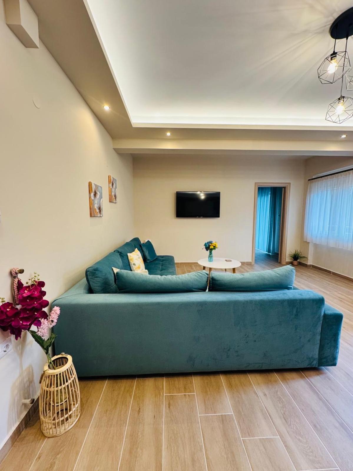 Secret Garden Guesthouse Kavála Ngoại thất bức ảnh